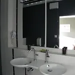 Le Manoir De L'antiquite Hotel 3*