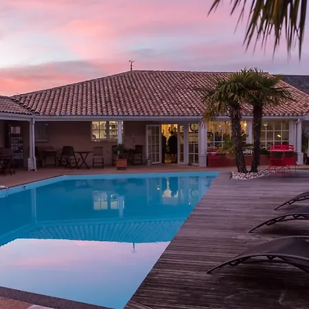 Le Manoir De L'antiquite 3*