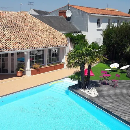 Le Manoir De L'antiquite 3*