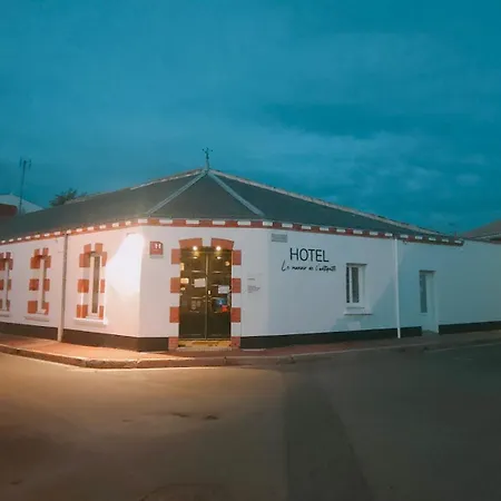 Le Manoir De L'antiquite 3* Challans