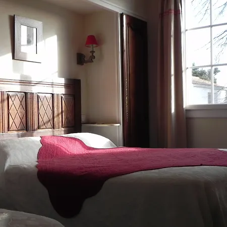 Hotel Le Manoir De L'antiquite Challans