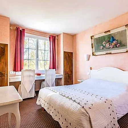 Le Manoir De L'antiquite Hotel Challans