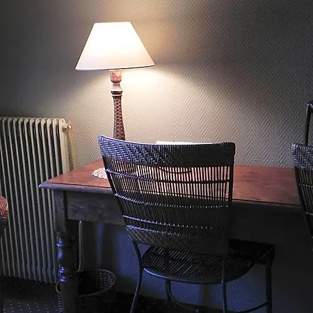 Le Manoir De L'antiquite Hotel Challans