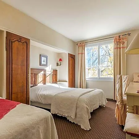 Le Manoir De L'antiquite Hotel Challans