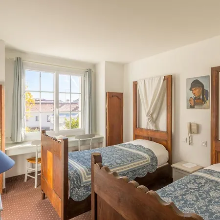 Le Manoir De L'antiquite 3* Challans