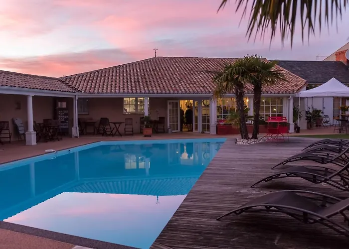 Le Manoir De L'antiquite 3*