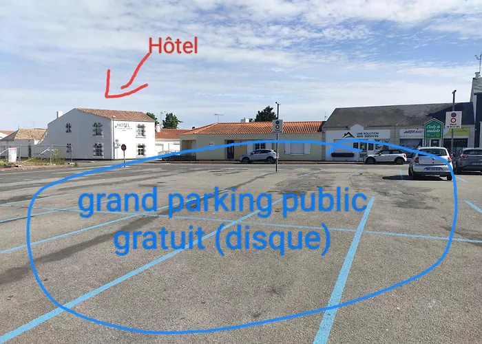 Hotel Le Manoir De L'antiquite 3*