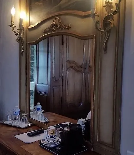 Le Manoir De L'antiquite 3* Challans