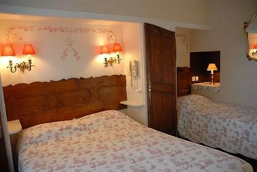 Le Manoir De L'antiquite Challans