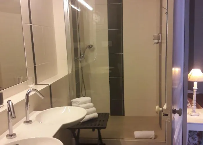 Le Manoir De L'antiquite 3*