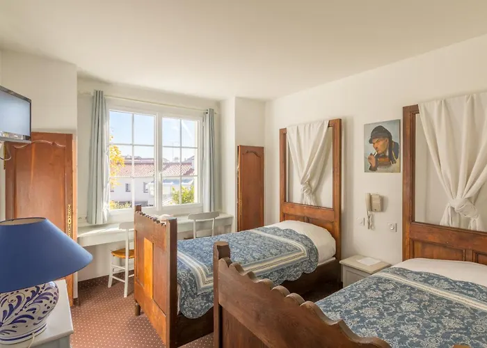 Le Manoir De L'antiquite 3* Challans