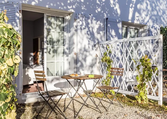 Hotel Le Manoir De L'antiquite 3*